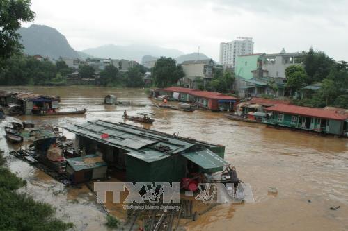 Hòa Bình: 12 người thương vong, nhiều tuyến đường ngập sâu hàng mét do mưa lũ ảnh 1